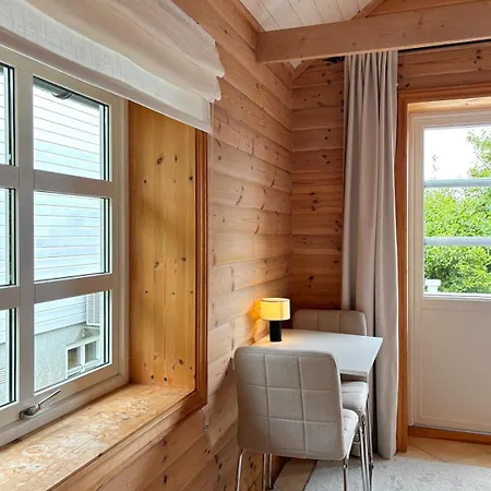 Cozy Near The Sea! Сasa de vacaciones